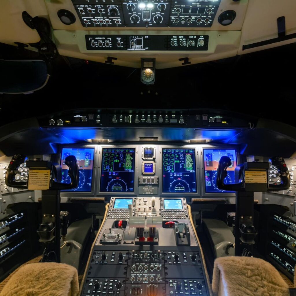 Embraer Phenom 300E for sale