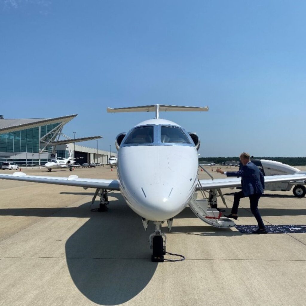 Embraer Phenom 300E for sale